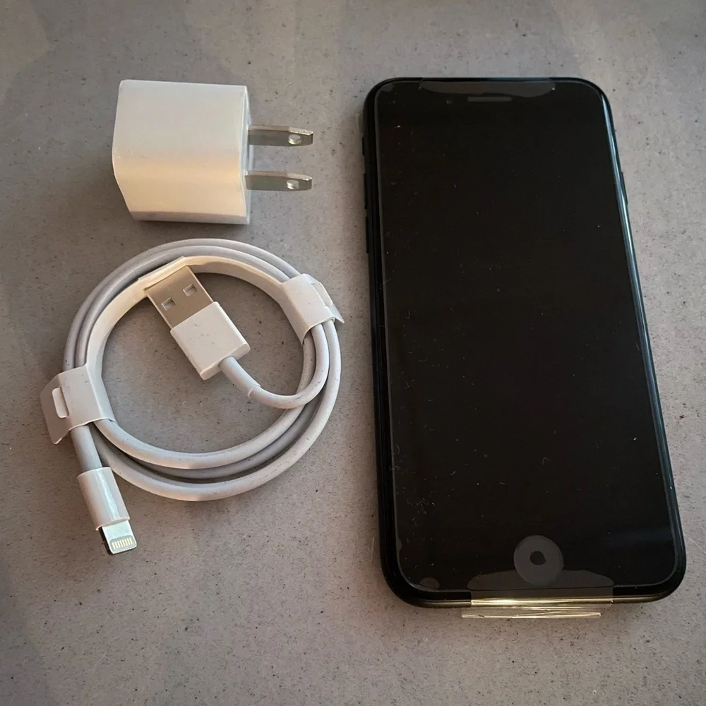 Apple iPhone 7 256GB Black color
